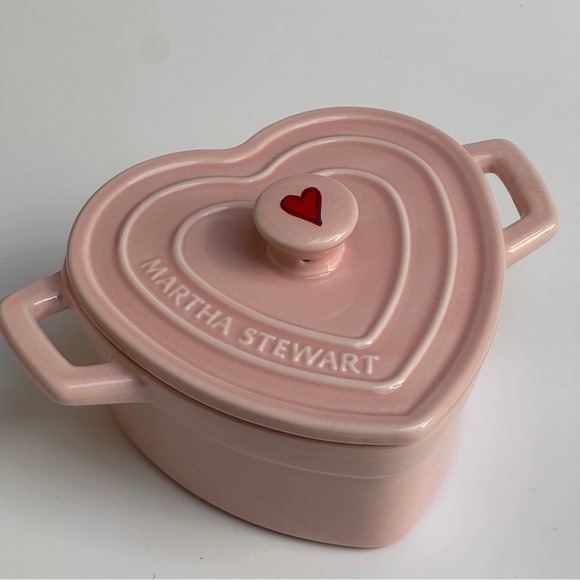 Martha Stewart Collection Heart Cocotte Ceramic Mini Casserole Dish - Pink - Picture 1 of 11